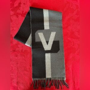 Louis Vuitton Black and Gray Monogram Scarf Cashmere Wool Blend